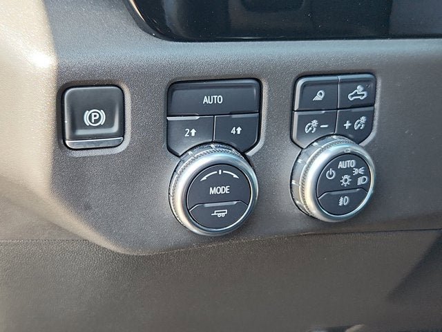 Used 2025 GMC Sierra 1500 SLT AWD/4WD image 21