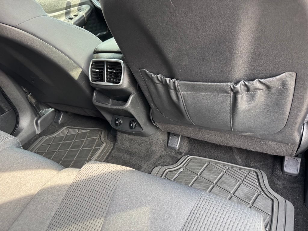 Used 2020 Hyundai Santa Fe SEL w/ Convenience Package AWD/4WD image 18