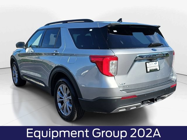 Certified 2023 Ford Explorer XLT w/ Equipment Group 202A AWD/4WD image 7