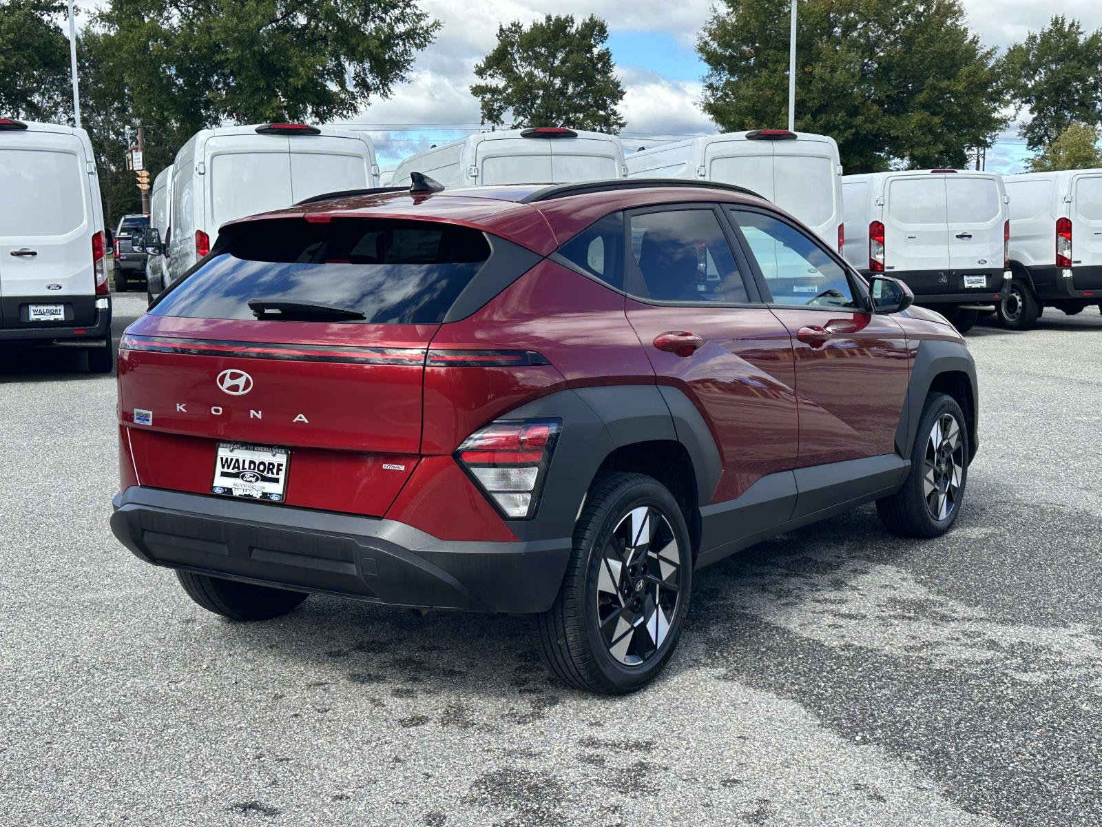 Used 2025 Hyundai Kona SEL AWD/4WD image 6