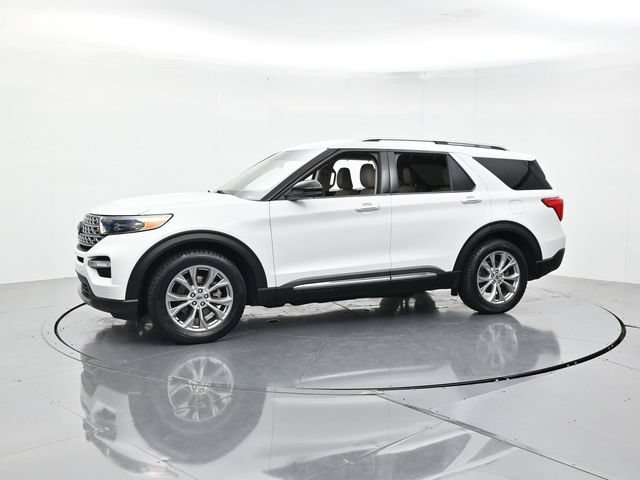 Certified 2022 Ford Explorer Limited w/ Equipment Group 301A RWD image 5