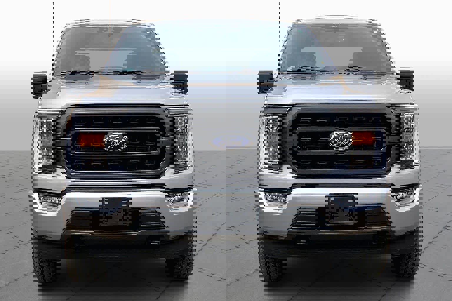 Certified 2022 Ford F150 XLT w/ Equipment Group 302A High image 4