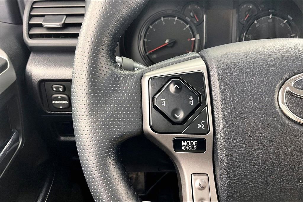 Used 2023 Toyota 4Runner SR5 Premium w/ Moonroof Package image 18