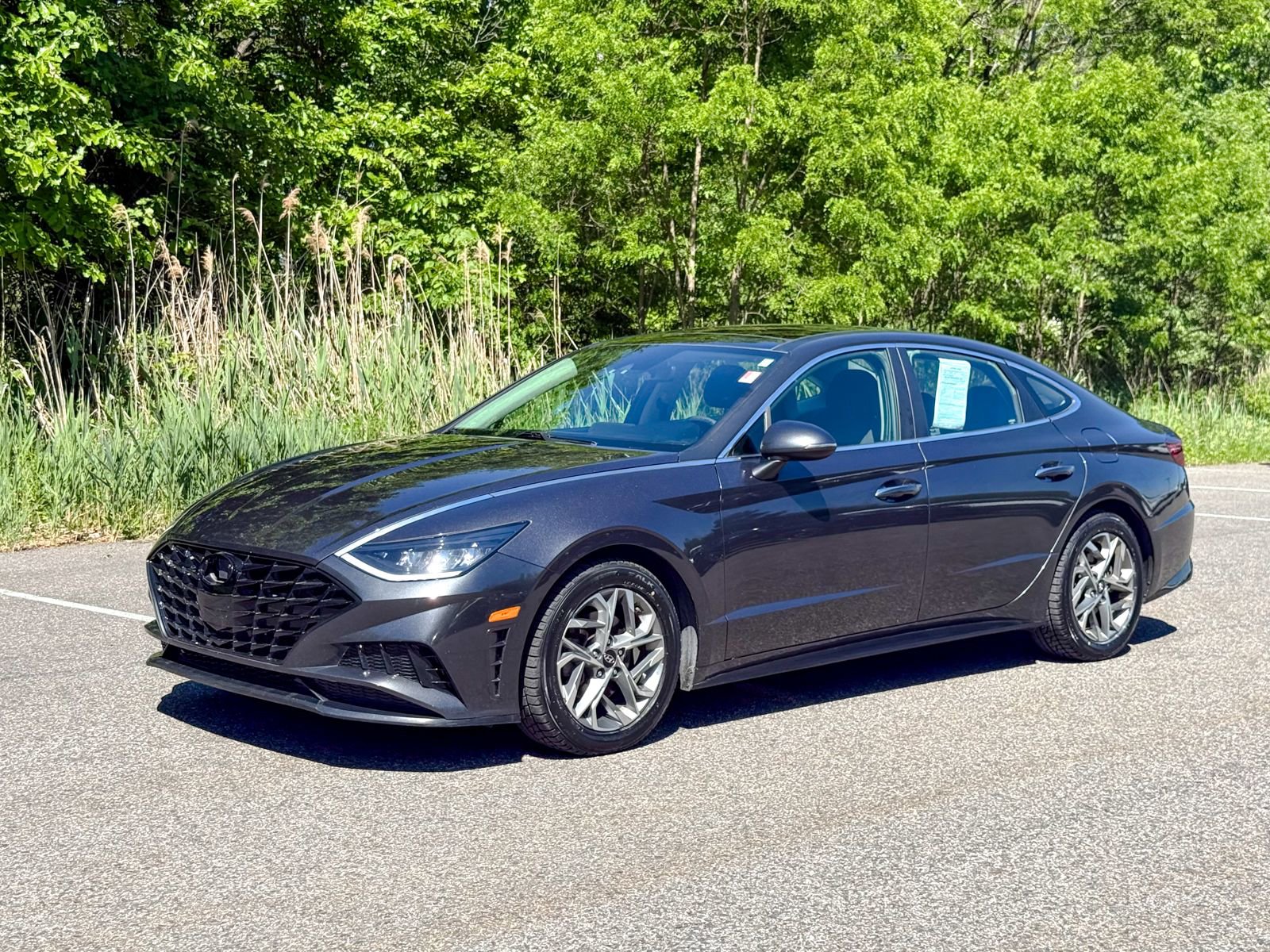 Used 2020 Hyundai Sonata SEL w/ Convenience + Sunroof Package FWD image 3