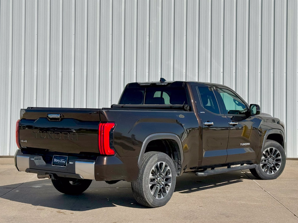 Used 2023 Toyota Tundra Limited AWD/4WD image 6