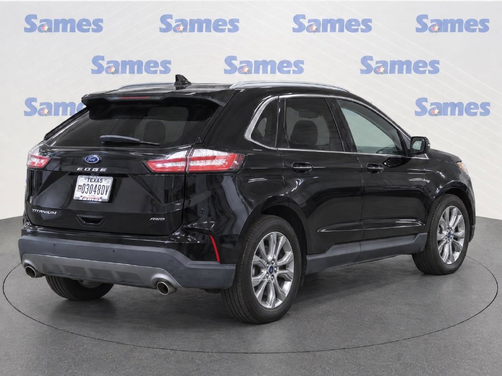 Certified 2024 Ford Edge Titanium AWD/4WD image 3