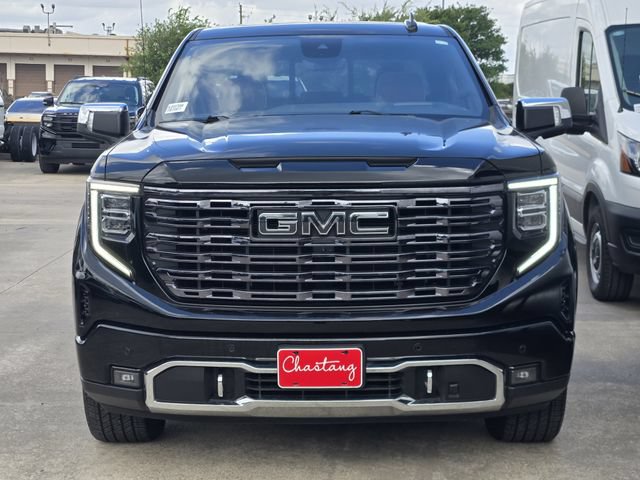Used 2025 GMC Sierra 1500 Denali Ultimate AWD/4WD image 2