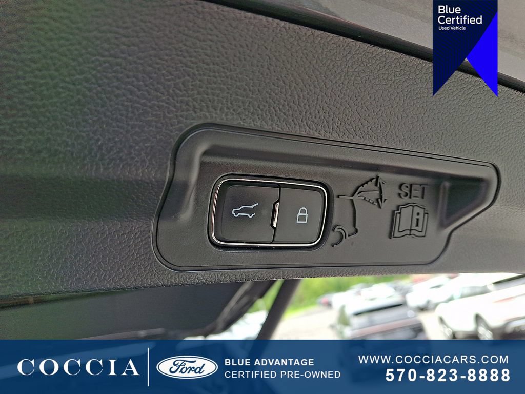 Certified 2023 Ford Explorer XLT w/ Equipment Group 202A AWD/4WD image 29