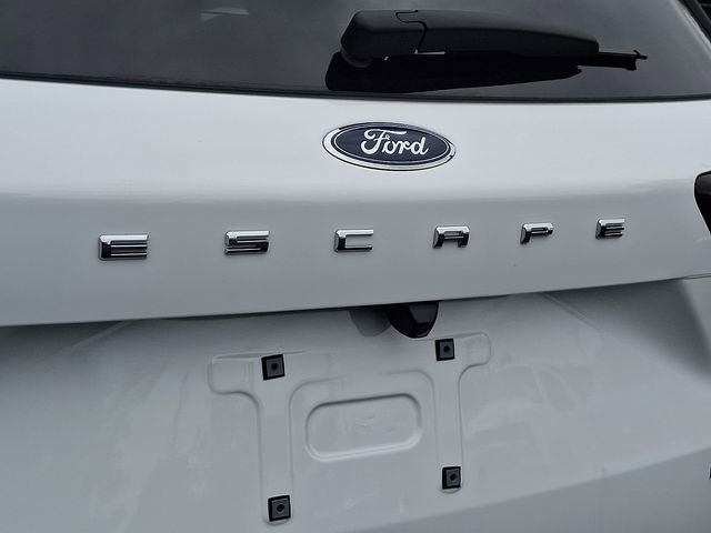 Certified 2023 Ford Escape Active AWD/4WD image 36