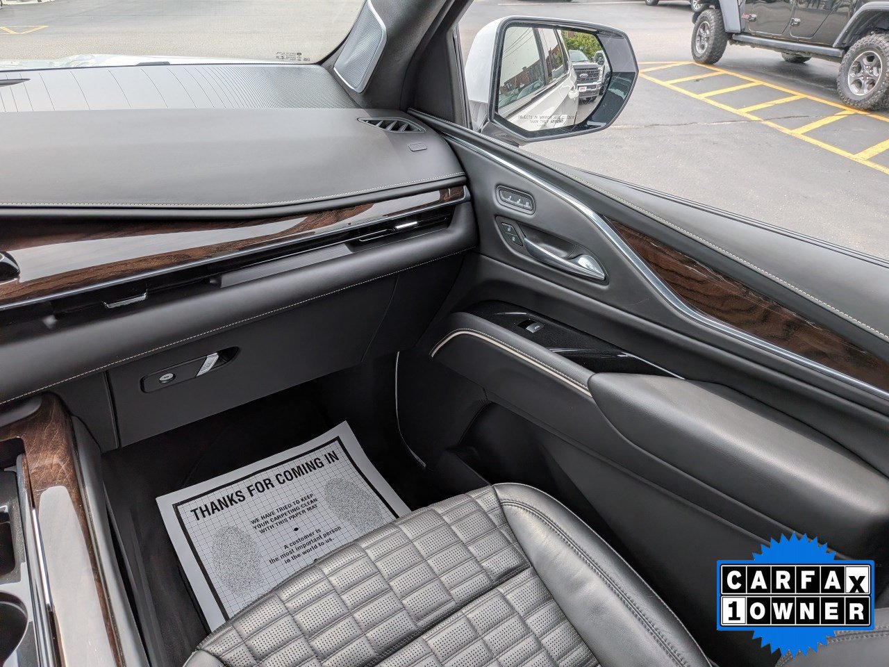 Used 2023 Cadillac Escalade Sport Platinum AWD/4WD image 21