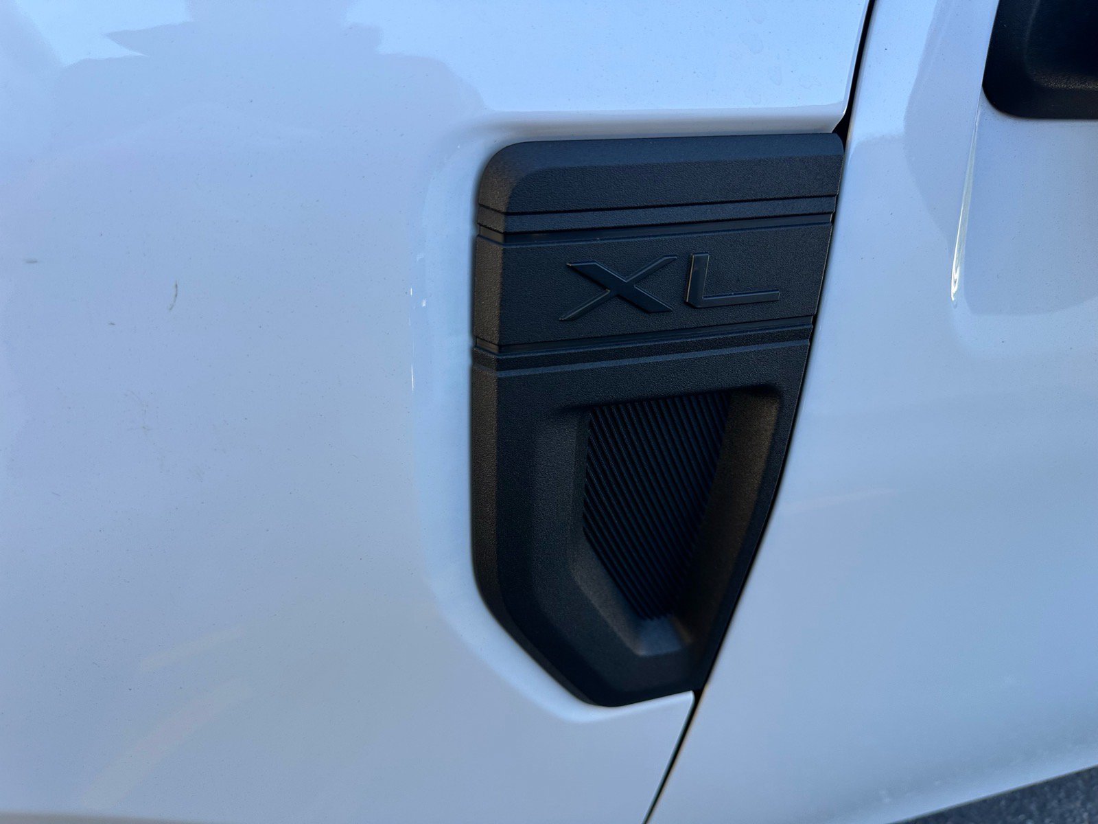 Certified 2025 Ford Maverick XL FWD image 7