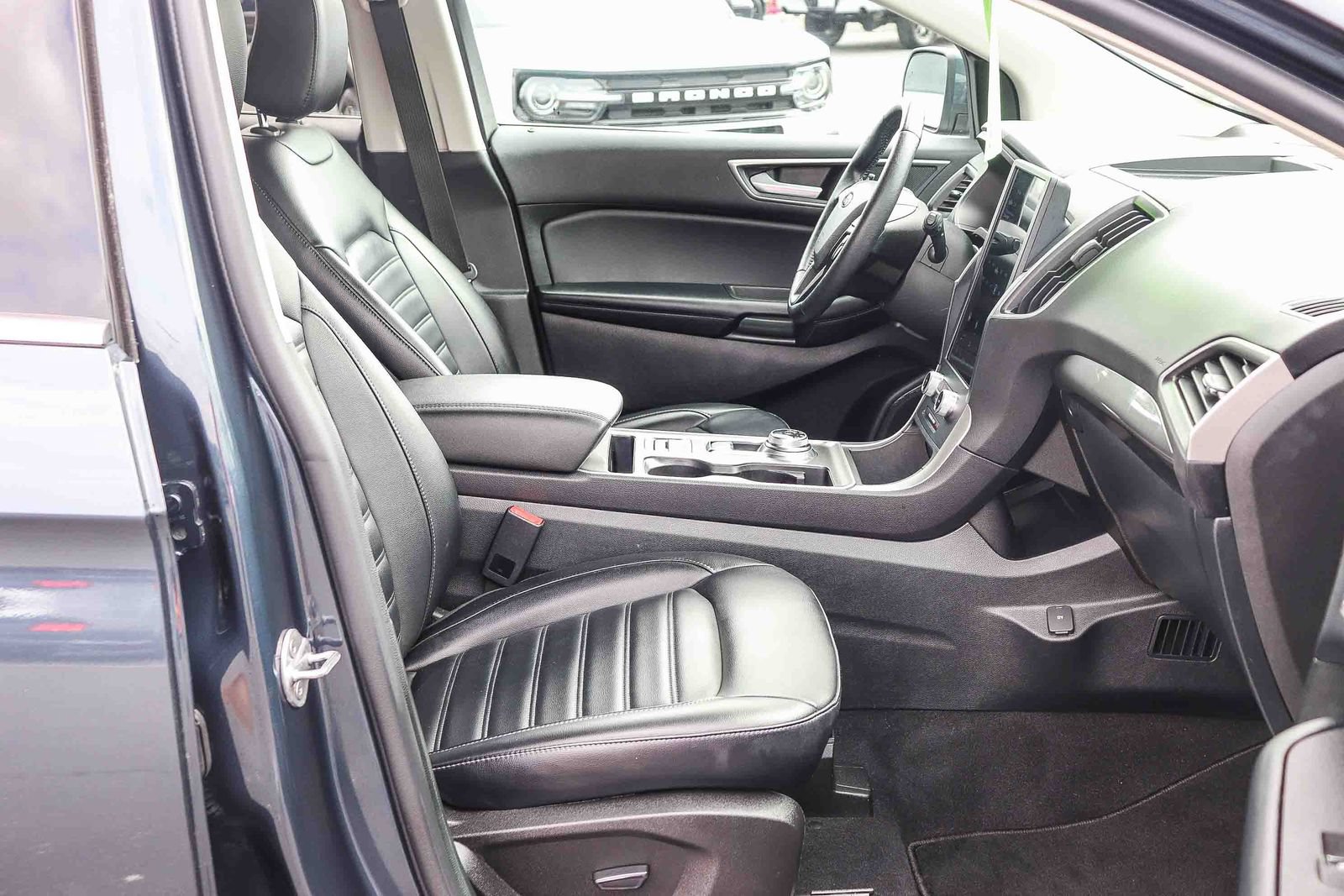 Certified 2023 Ford Edge SEL w/ Convenience Package AWD/4WD image 16