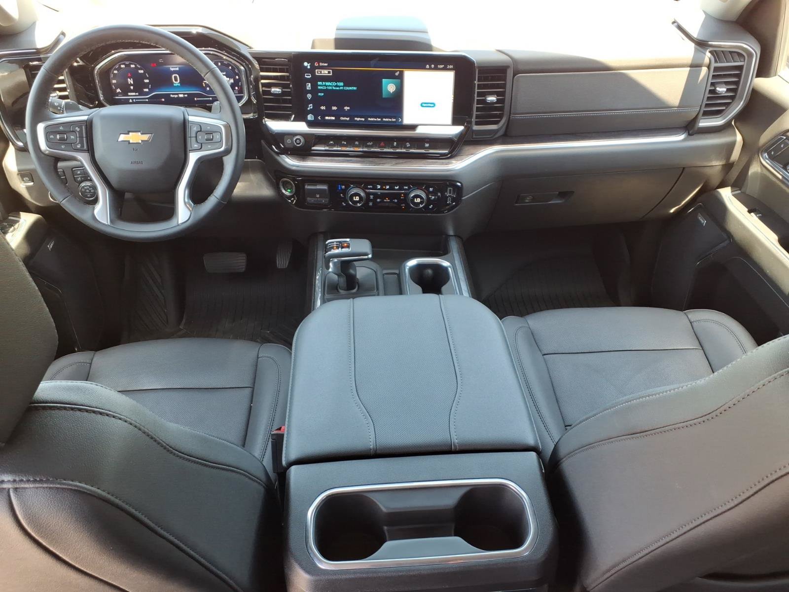 Used 2024 Chevrolet Silverado 1500 LTZ AWD/4WD image 12
