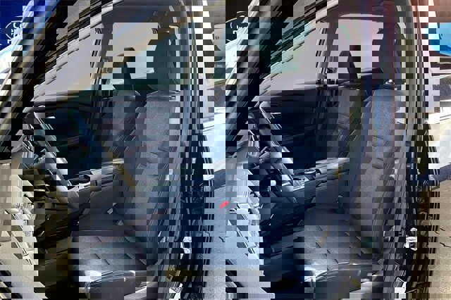 Used 2024 Nissan Rogue SV image 23