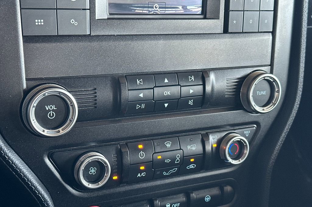 Certified 2022 Ford Mustang Coupe RWD image 21
