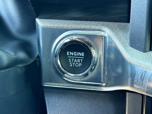 Certified 2025 Ford F150 Lariat w/ FX4 Off-Road Package AWD/4WD image 18