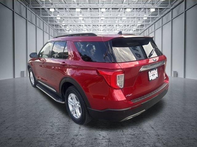 Certified 2022 Ford Explorer XLT w/ Equipment Group 202A AWD/4WD image 11