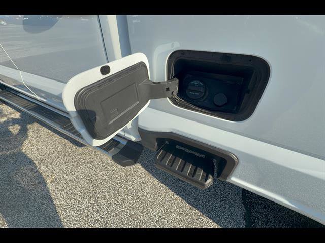Certified 2025 Ford F250 XLT AWD/4WD image 24
