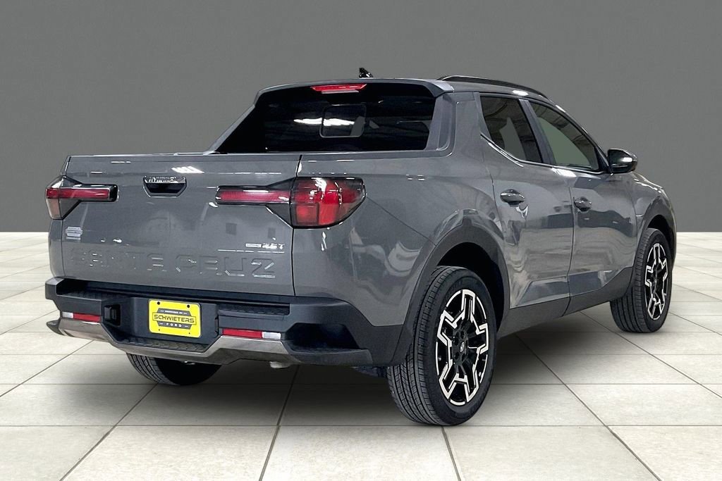Used 2025 Hyundai Santa Cruz Limited image 4