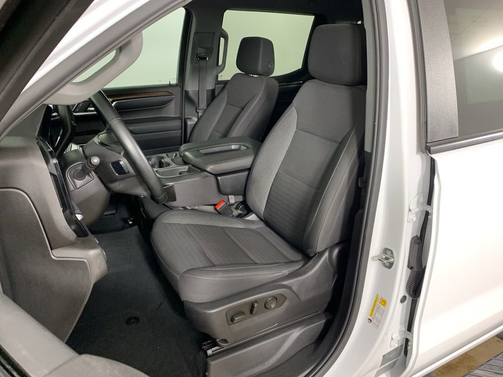 Used 2023 Chevrolet Silverado 1500 RST AWD/4WD image 27