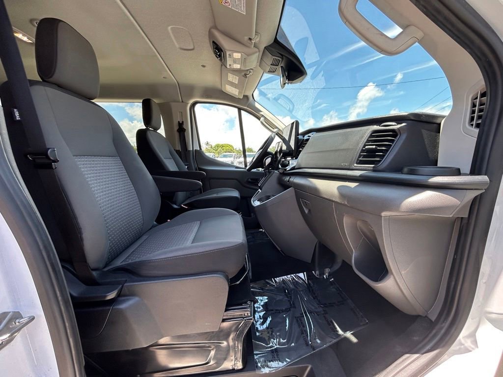 Certified 2024 Ford Transit 350 XLT RWD image 24
