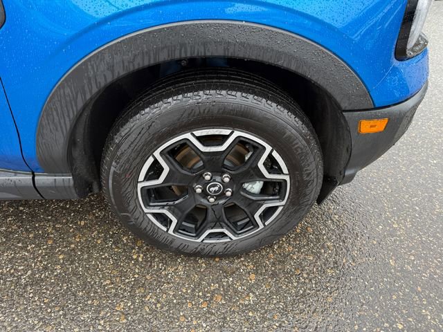 Certified 2025 Ford Bronco Sport Outer Banks w/ Outer Banks Tech Package+ AWD/4WD image 34