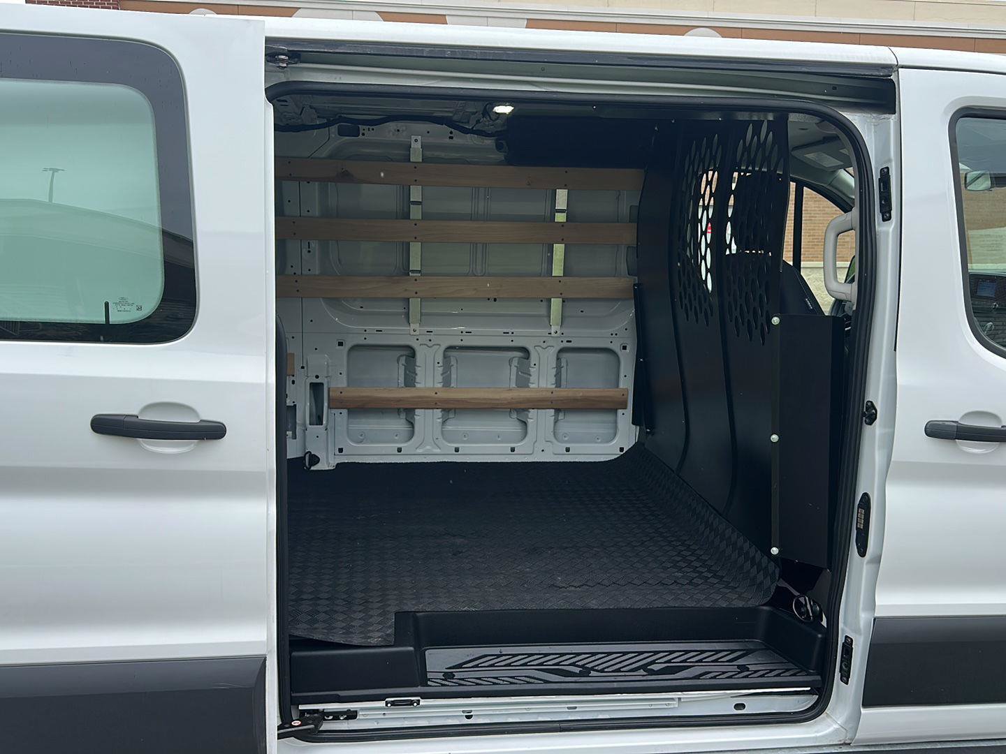 Certified 2025 Ford Transit 250 Low Roof w/ Exterior Upgrade Package RWD image 7