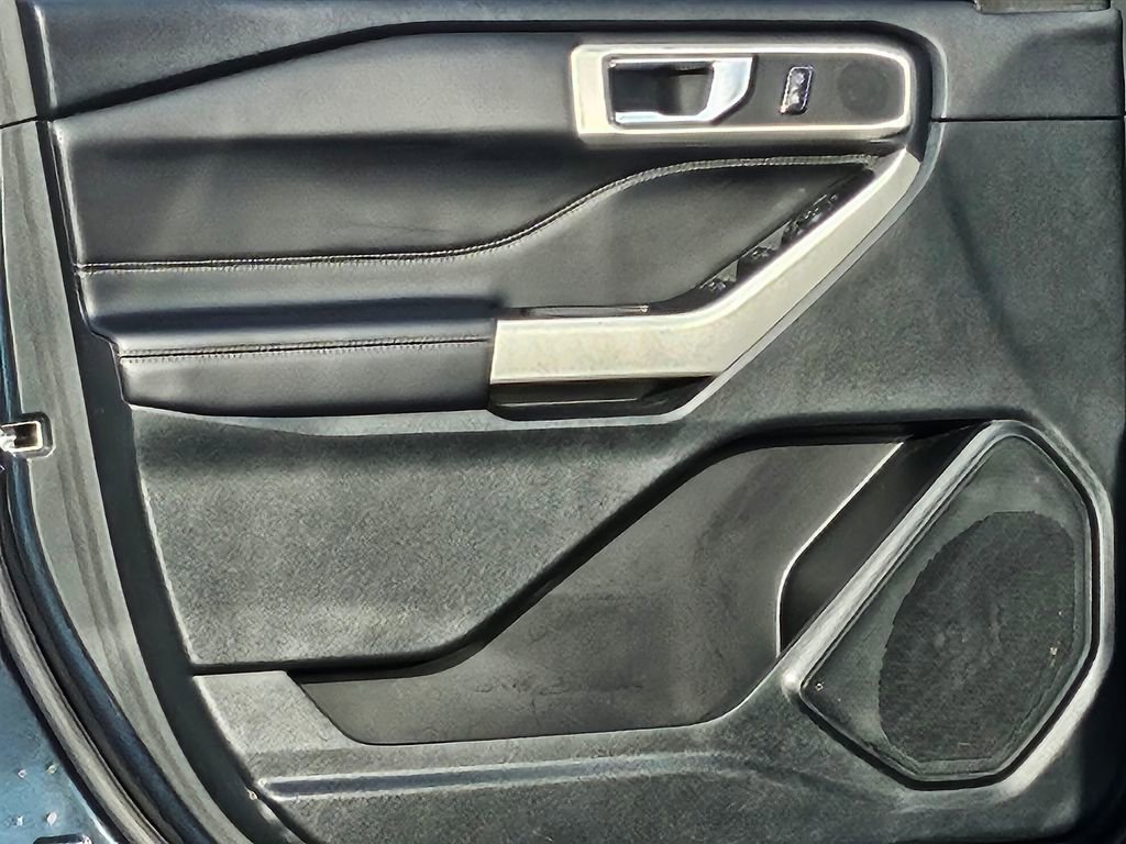 Certified 2023 Ford Explorer XLT w/ Equipment Group 202A image 30