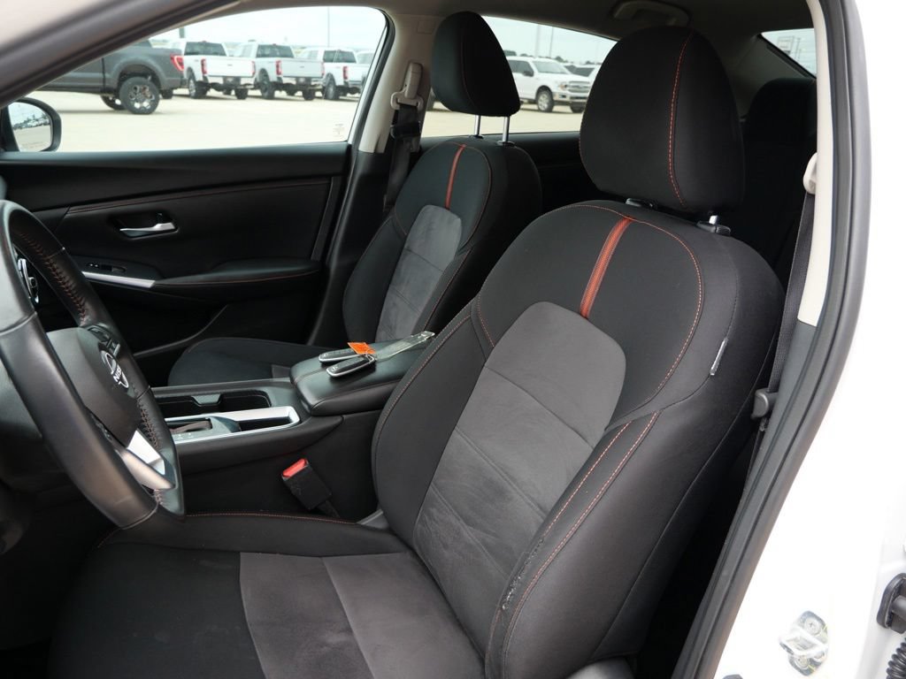 Used 2024 Nissan Sentra SR w/ Trunk Package FWD image 14