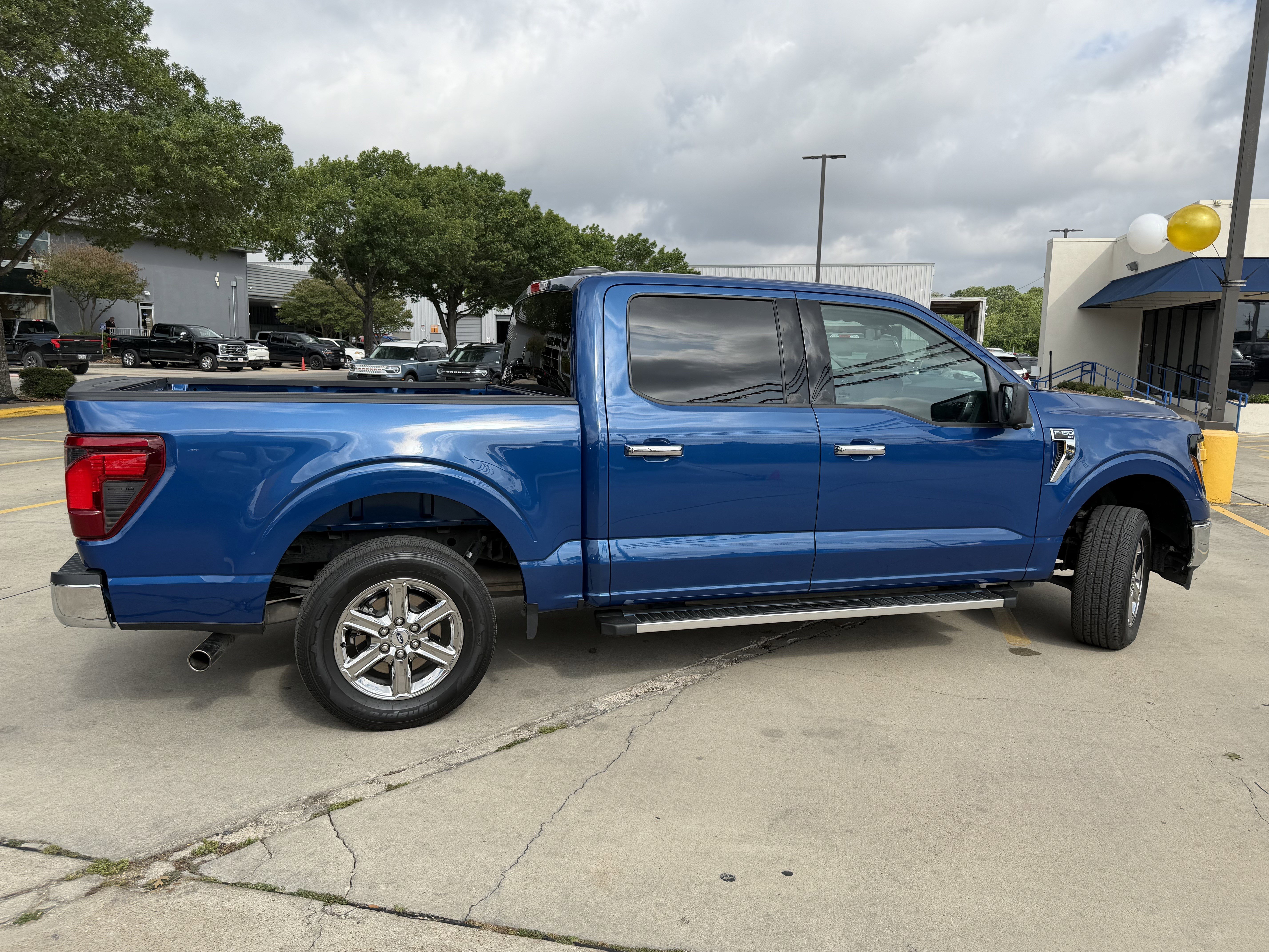 Certified 2024 Ford F150 XLT w/ Bed Utility Package RWD image 5