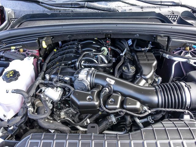 Used 2025 Jeep Grand Cherokee Summit w/ Luxury Tech Group V image 32