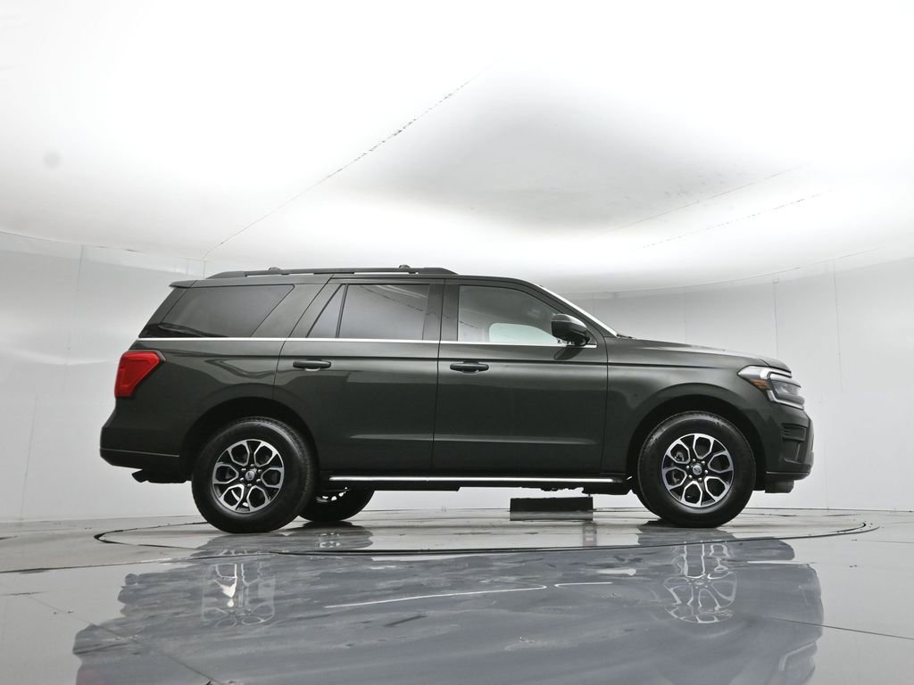 Certified 2023 Ford Expedition XLT image 59
