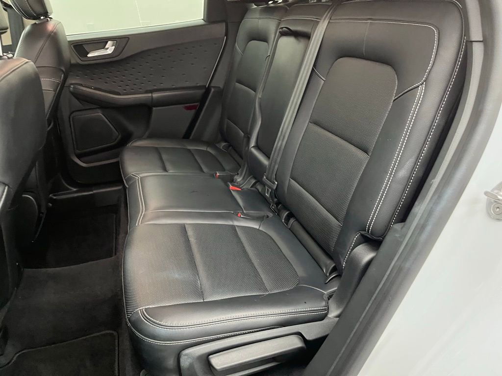 Certified 2020 Ford Escape SEL image 29