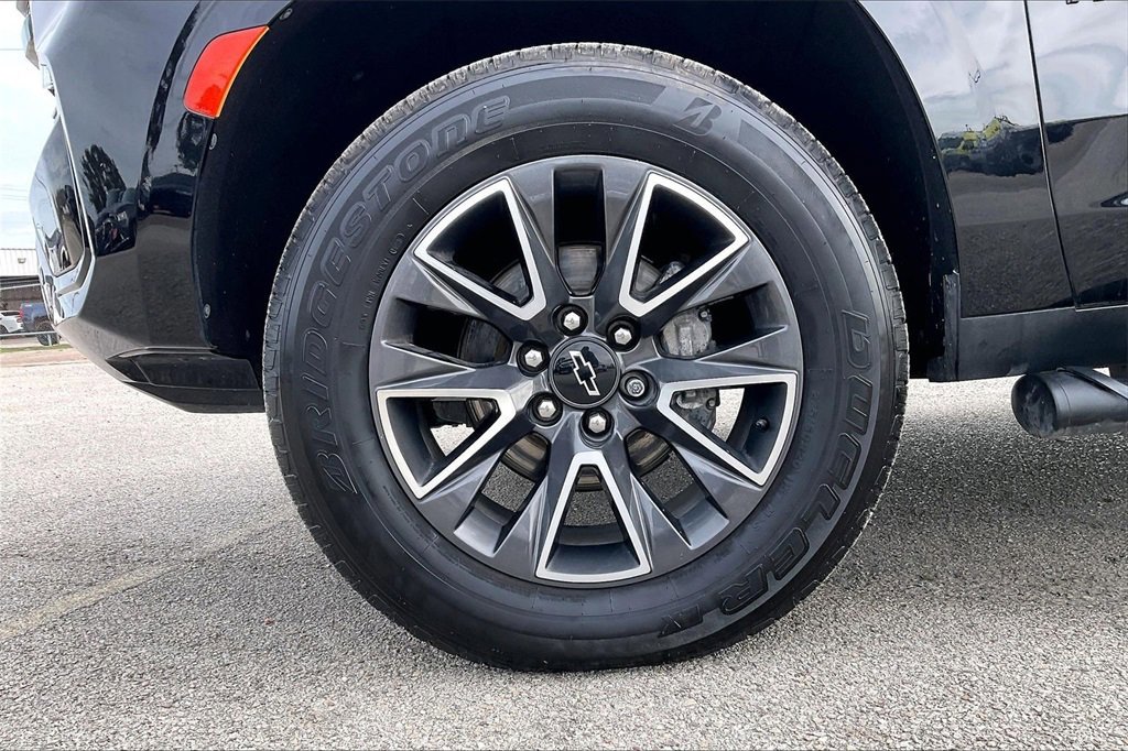 Used 2022 Chevrolet Tahoe Z71 w/ Luxury Package image 35