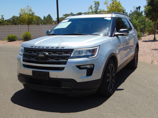 Certified 2018 Ford Explorer XLT w/ Equipment Group 202A AWD/4WD image 9