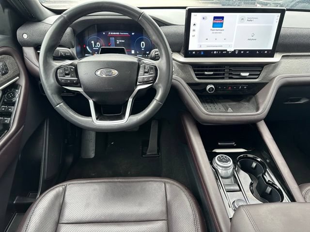Certified 2025 Ford Explorer Platinum w/ Ultimate Package AWD/4WD image 19