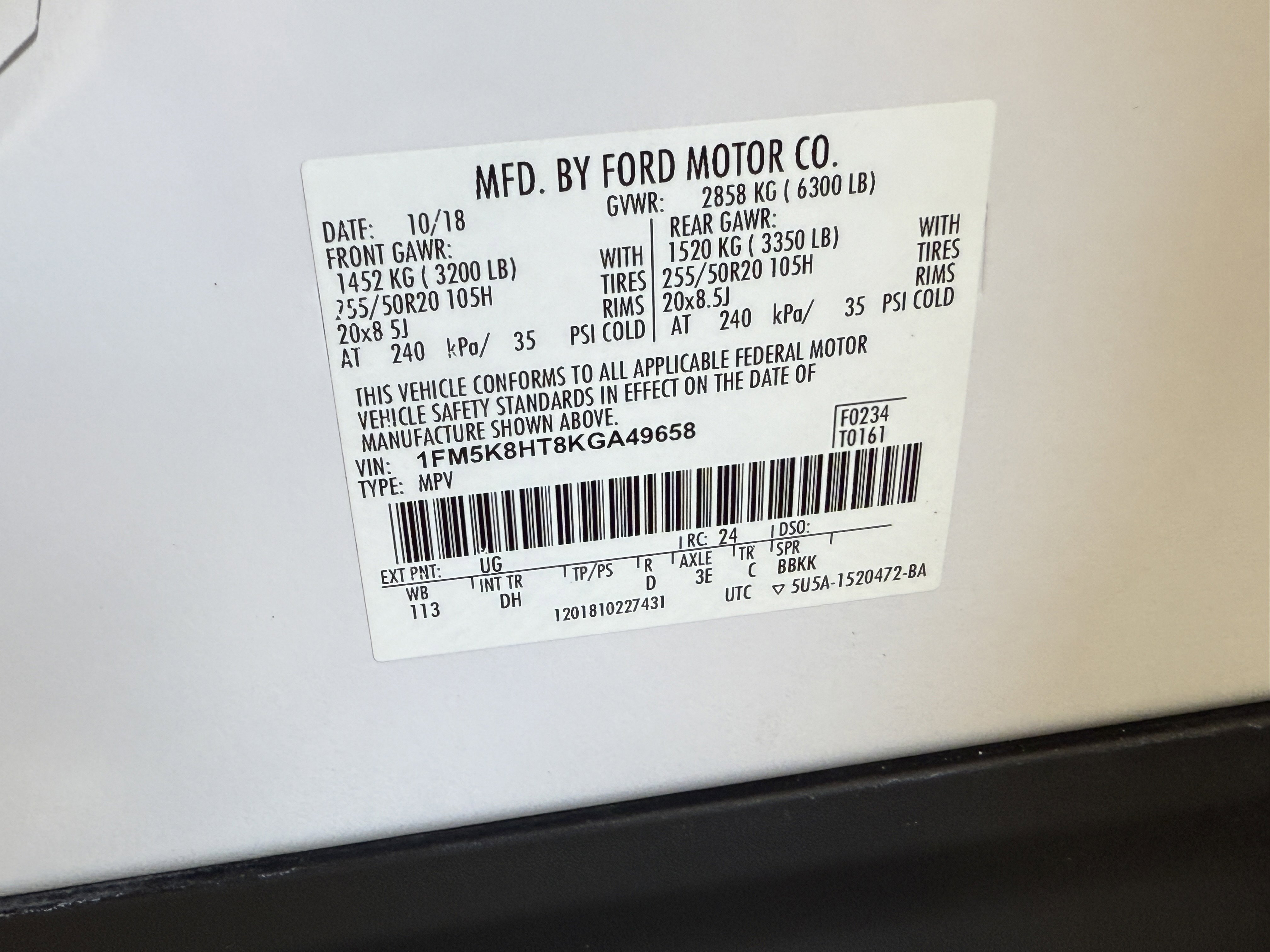 Certified 2019 Ford Explorer Platinum image 32