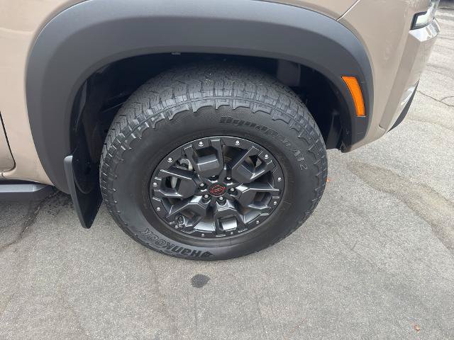 Used 2022 Nissan Frontier PRO-4X w/ Pro-4X Premium Package AWD/4WD image 6