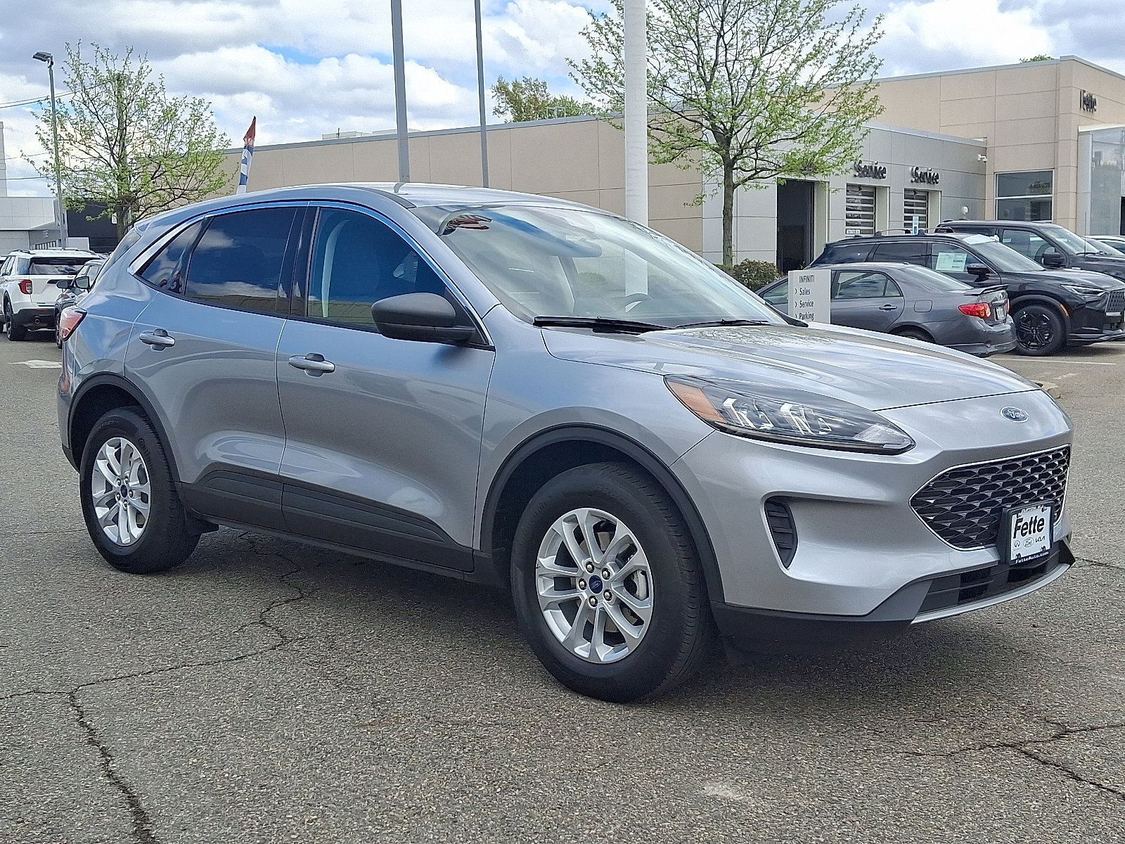 Certified 2022 Ford Escape SE AWD/4WD image 3