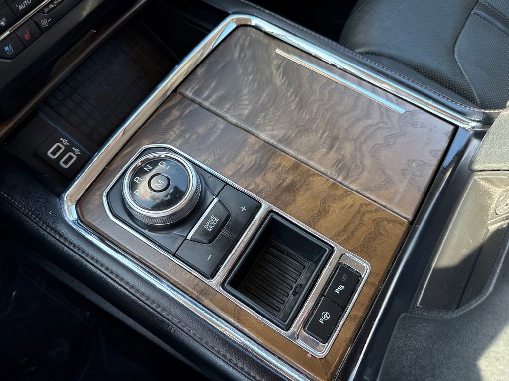 Certified 2019 Ford Expedition Platinum image 26