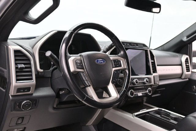 Certified 2022 Ford F250 Lariat w/ Lariat Value Package AWD/4WD image 16