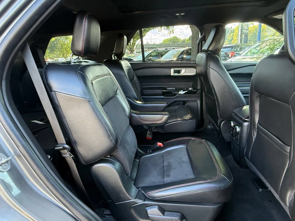 Certified 2023 Ford Explorer ST-Line w/ Class IV Trailer Tow Package AWD/4WD image 30