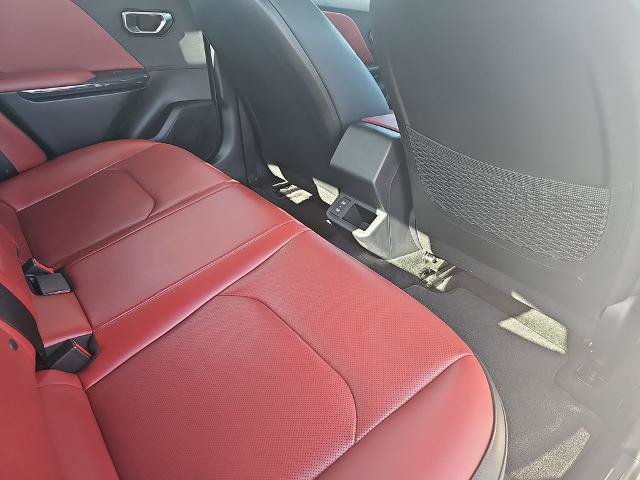 Used 2025 Kia K4 GT-Line w/ GT-Line Premium Package FWD image 11