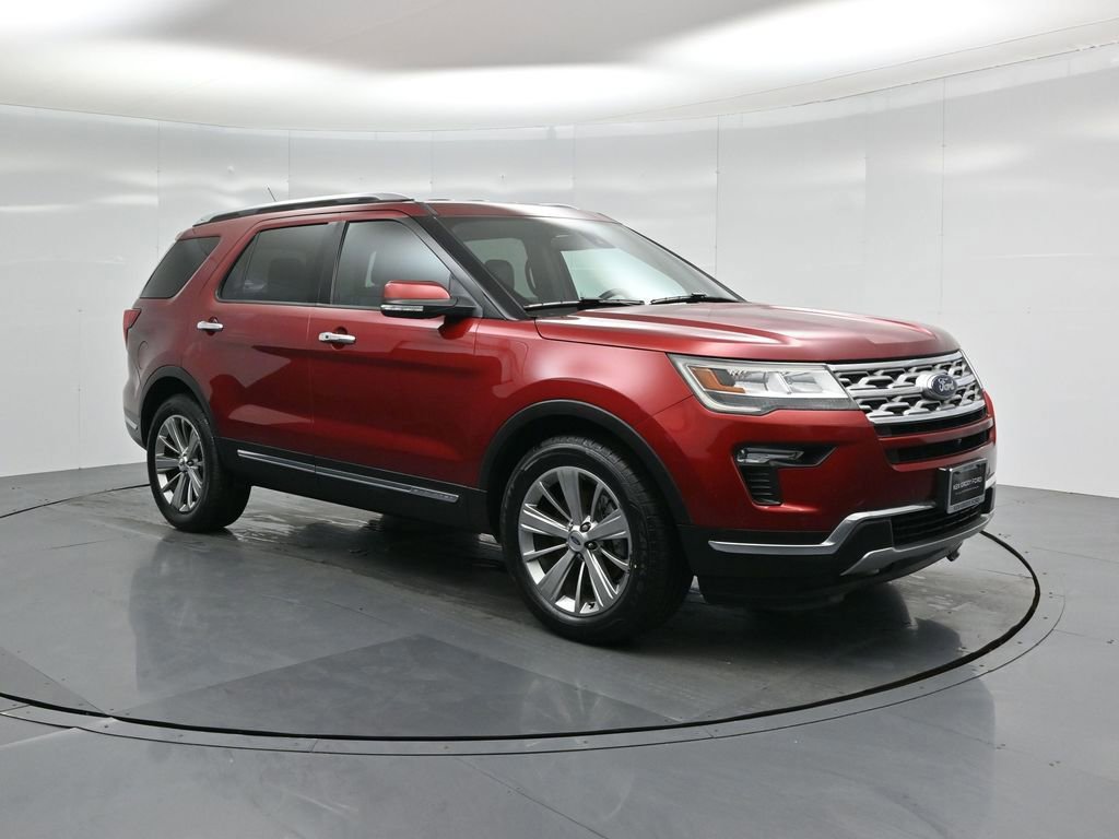 Certified 2018 Ford Explorer Limited w/ Ford Safe & Smart Package image 7