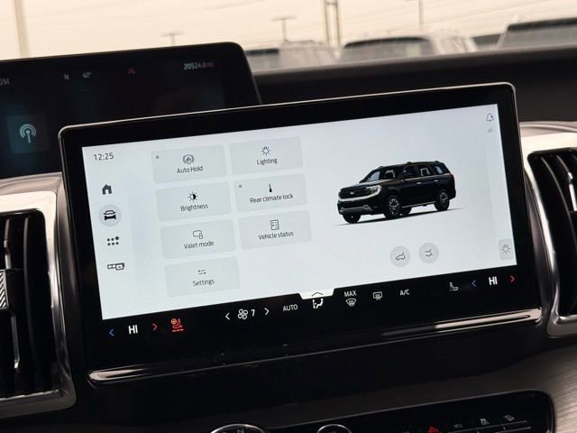 Certified 2025 Ford Expedition Platinum image 44