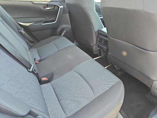 Used 2025 Toyota RAV4 XLE FWD image 11