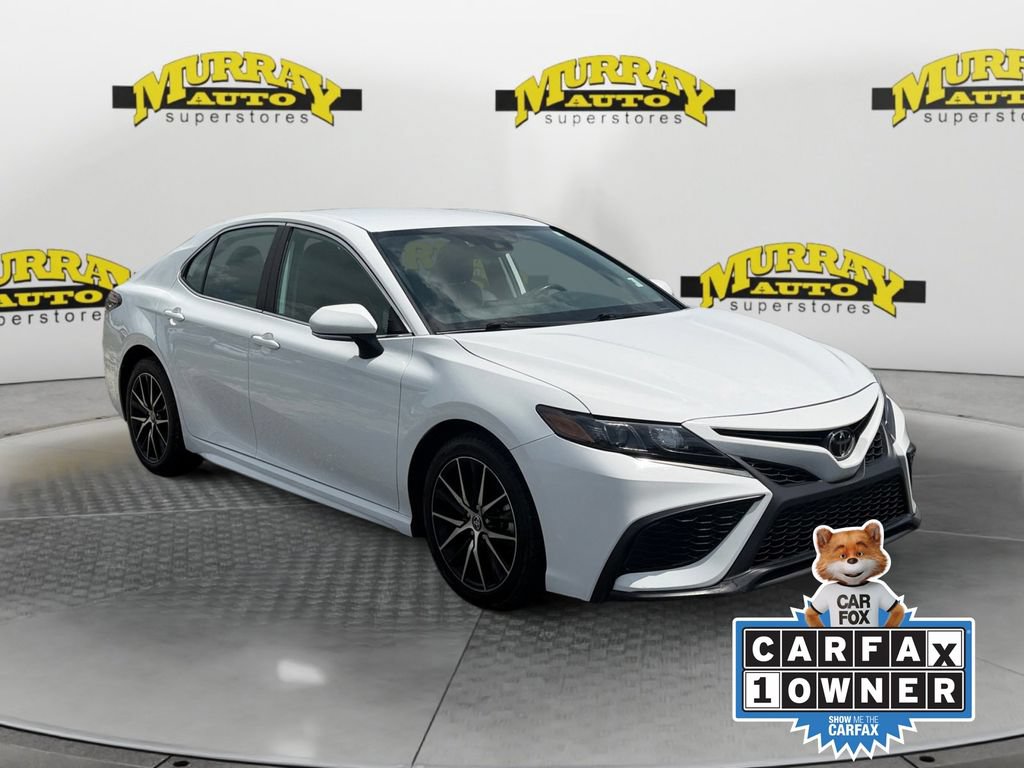 Used 2024 Toyota Camry SE FWD image 8