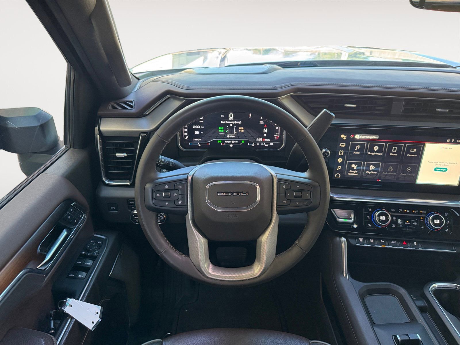 Used 2024 GMC Sierra 3500 Denali w/ Denali Reserve Package AWD/4WD image 12