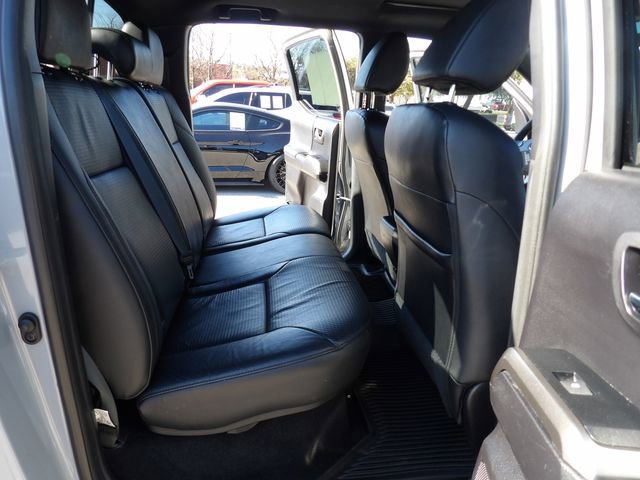 Used 2020 Toyota Tacoma Limited image 34