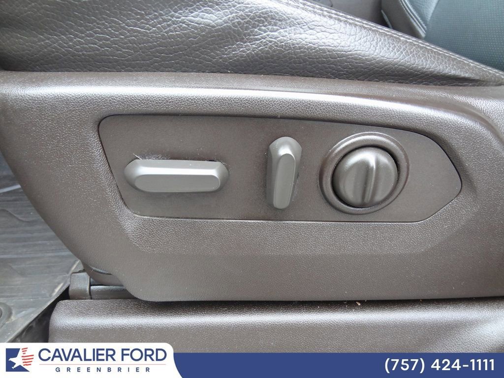 Used 2023 GMC Sierra 3500 Denali image 13